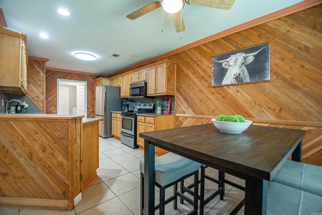 1914 Yielding Road, Cabot, AR 72176