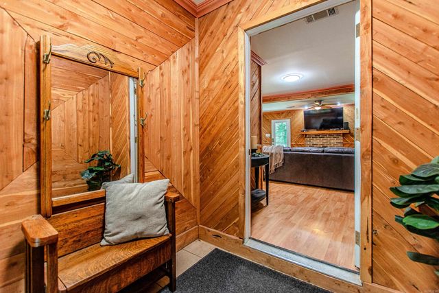 1914 Yielding Road, Cabot, AR 72176