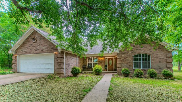 1914 Yielding Road, Cabot, AR 72176