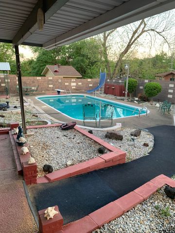 1911 Waunell Dr., Tyler, TX 75701