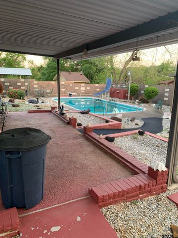 1911 Waunell Dr., Tyler, TX 75701