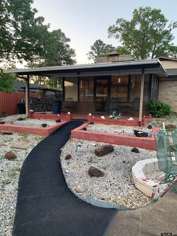 1911 Waunell Dr., Tyler, TX 75701