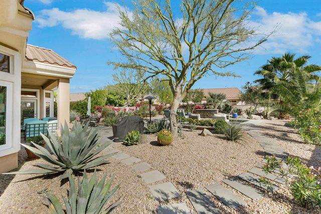 38668 Bent Palm Drive, Palm Desert, CA 92211