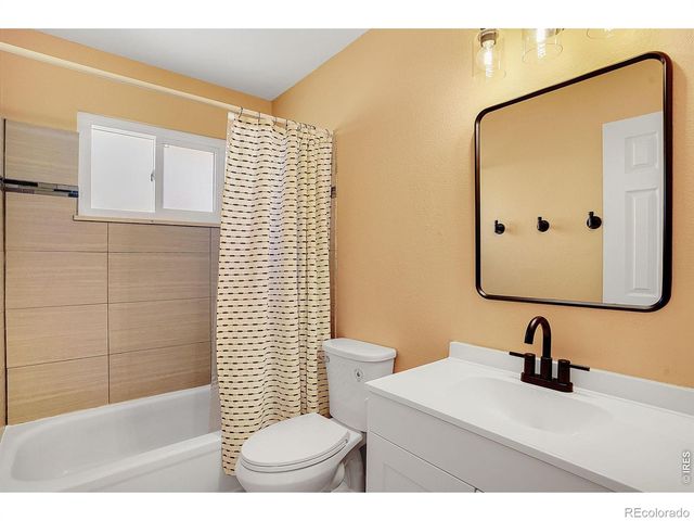 9848 Appletree Place, Thornton, CO 80260