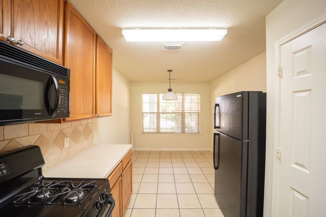 17531 Hoover Gardens Drive, Houston, TX 77095