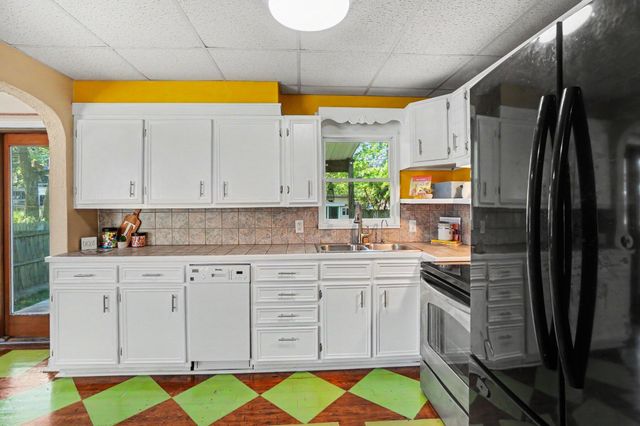 168 E 37th Street, Holland, MI 49423