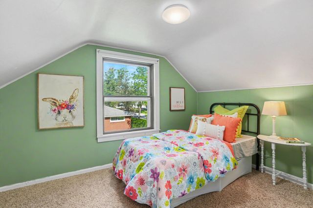 168 E 37th Street, Holland, MI 49423