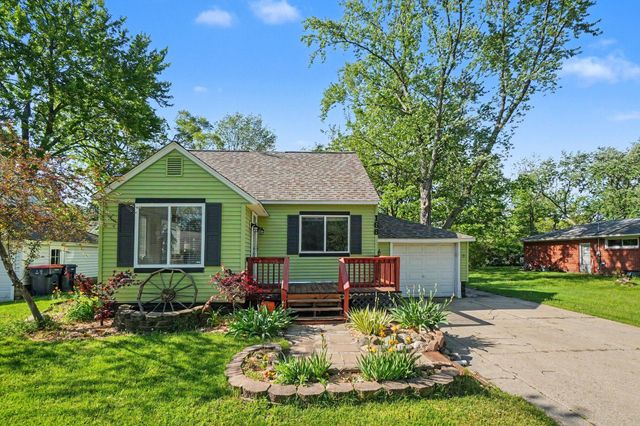 168 E 37th Street, Holland, MI 49423