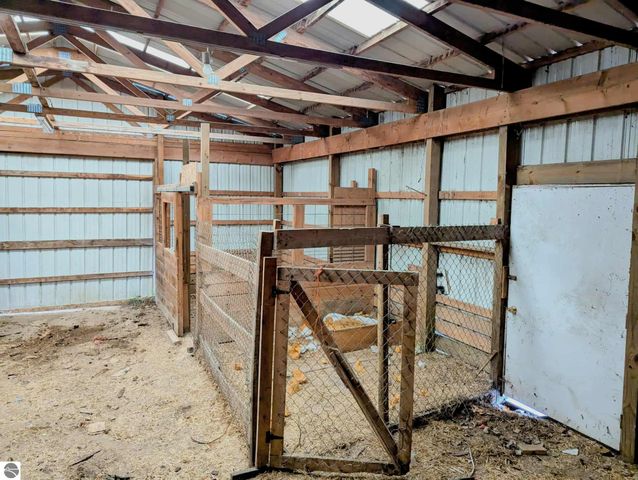3920 E 14 Road, Manton, MI 49663
