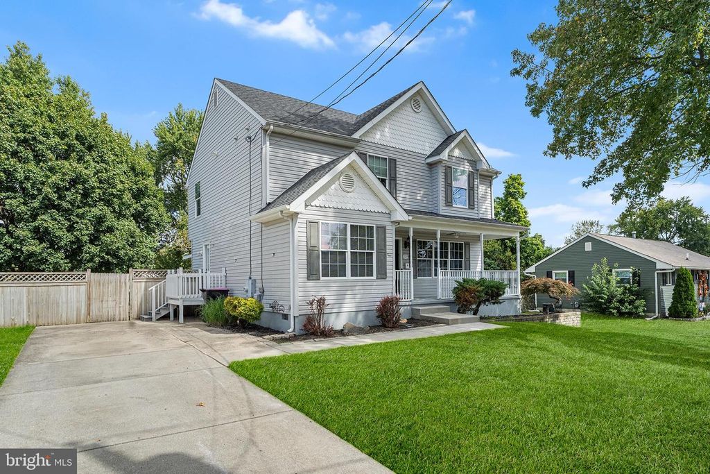 207 DREXEL AVE, Blackwood, NJ 08012