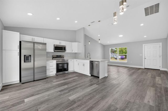 2110 SW 159TH COURT, Ocala, FL 34481