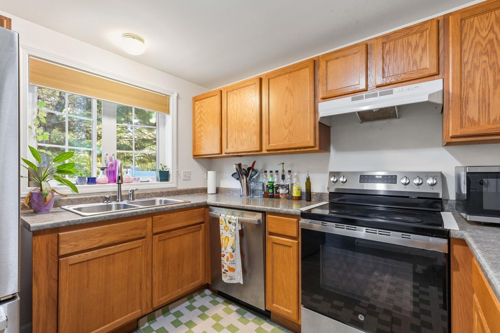 51 Carriage Lane B, Portland, ME 04103 — photo 2