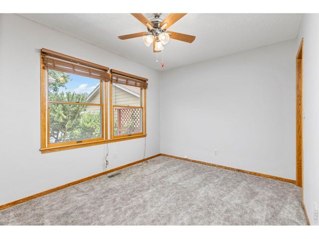 1546 W 29th St, Loveland, CO 80538