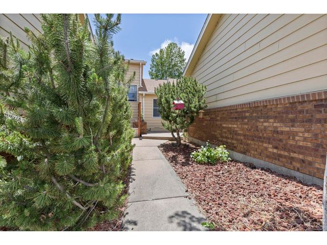 1546 W 29th St, Loveland, CO 80538