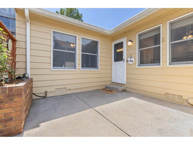 1546 W 29th St, Loveland, CO 80538
