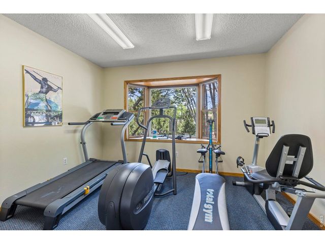 1546 W 29th St, Loveland, CO 80538