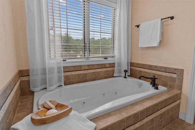 493 DALTON ROAD, Neenah, WI 54956