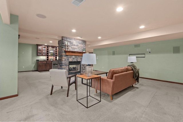 493 DALTON ROAD, Neenah, WI 54956