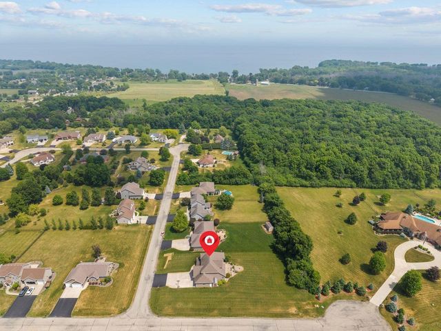 493 DALTON ROAD, Neenah, WI 54956