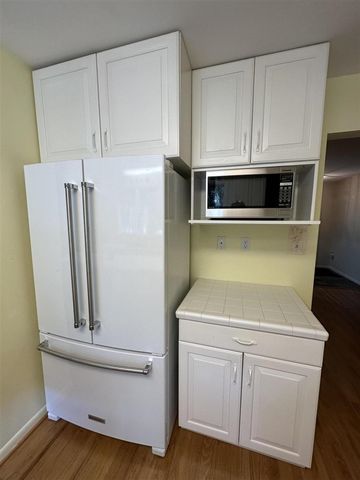 2631 N Maple Road, Ann Arbor, MI 48103