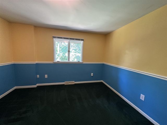2631 N Maple Road, Ann Arbor, MI 48103