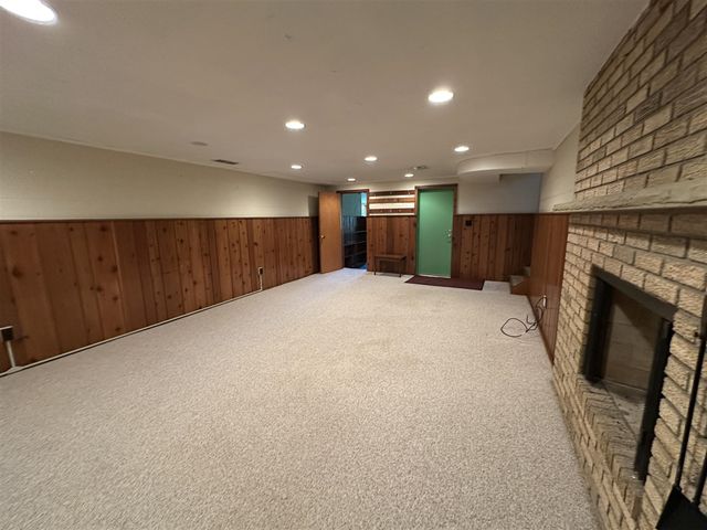 2631 N Maple Road, Ann Arbor, MI 48103