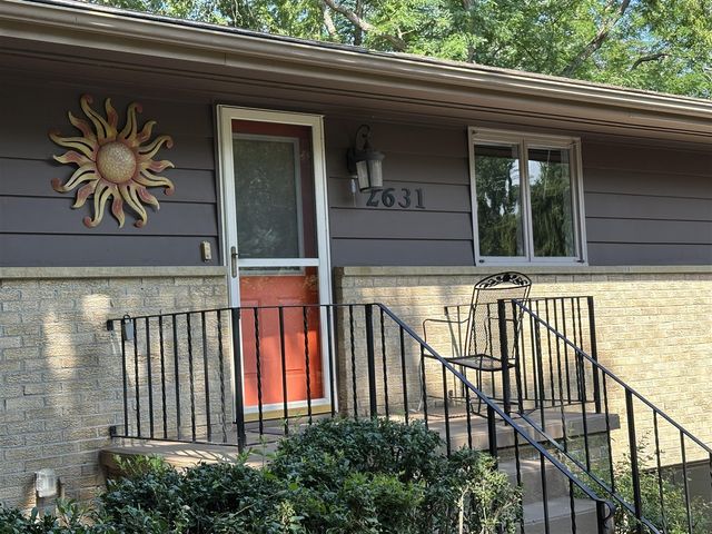 2631 N Maple Road, Ann Arbor, MI 48103