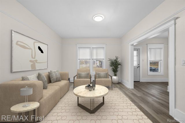 556 Leicester Court, Detroit, MI 48202