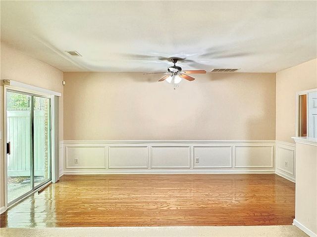 370 Creek Manor Way, Suwanee, GA 30024