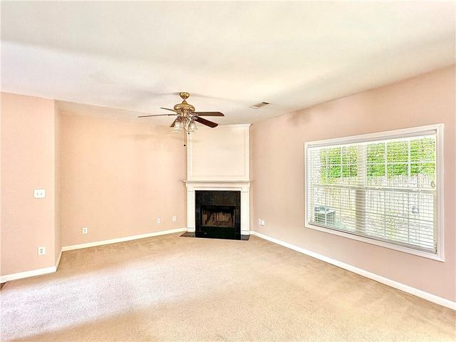 370 Creek Manor Way, Suwanee, GA 30024