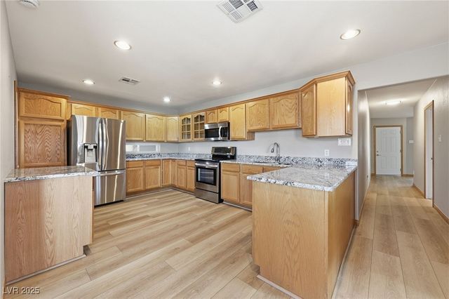 6661 Mustang Street, Las Vegas, NV 89131