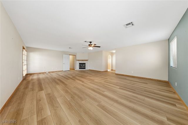 6661 Mustang Street, Las Vegas, NV 89131