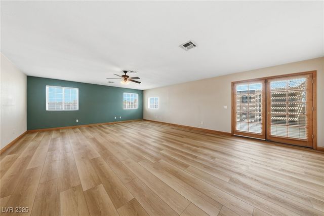 6661 Mustang Street, Las Vegas, NV 89131