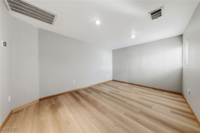 6661 Mustang Street, Las Vegas, NV 89131