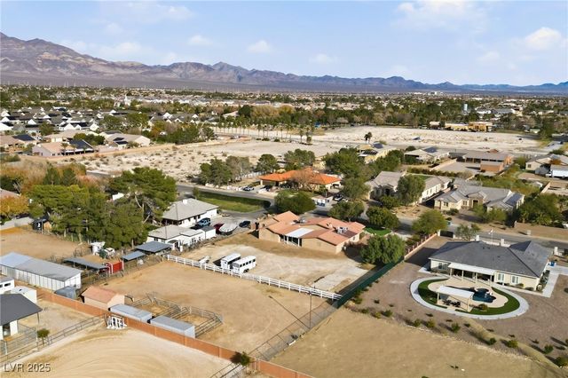 6661 Mustang Street, Las Vegas, NV 89131