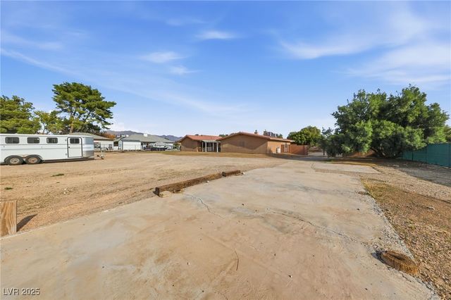 6661 Mustang Street, Las Vegas, NV 89131