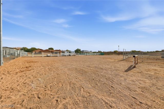 6661 Mustang Street, Las Vegas, NV 89131