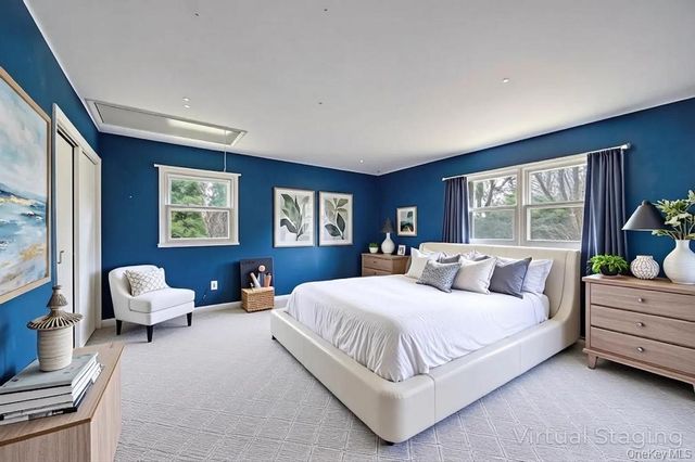 330 Edgewood Avenue, Smithtown, NY 11787