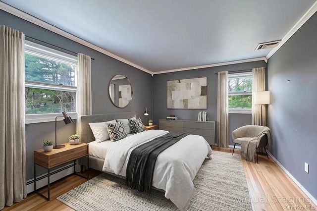 330 Edgewood Avenue, Smithtown, NY 11787