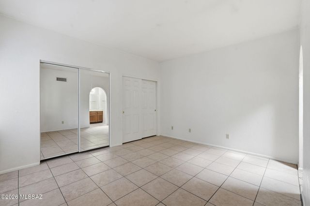 2522 N Ironwood Ridge Drive, Tucson, AZ 85745