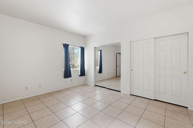 2522 N Ironwood Ridge Drive, Tucson, AZ 85745