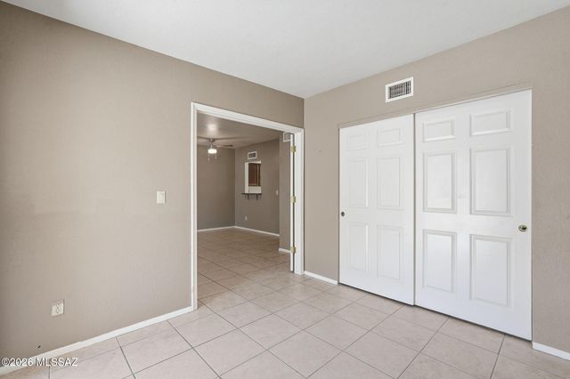 2522 N Ironwood Ridge Drive, Tucson, AZ 85745