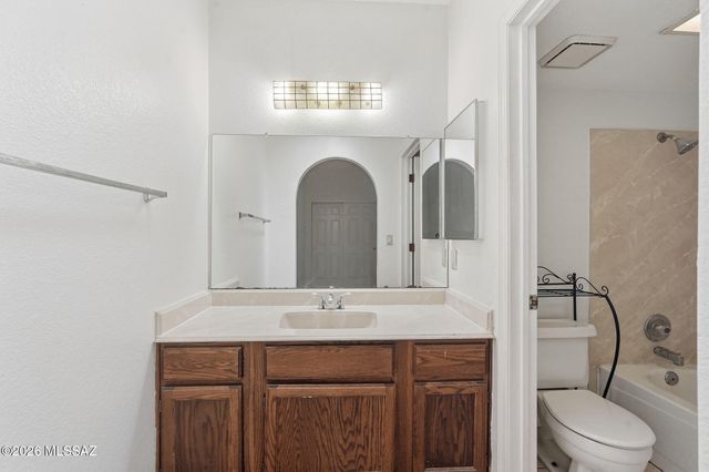 2522 N Ironwood Ridge Drive, Tucson, AZ 85745