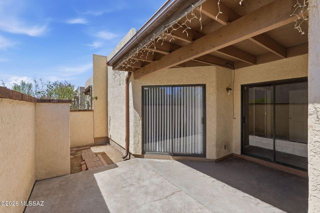 2522 N Ironwood Ridge Drive, Tucson, AZ 85745