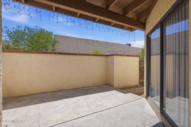 2522 N Ironwood Ridge Drive, Tucson, AZ 85745