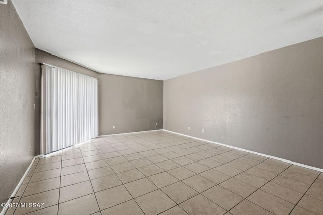 2522 N Ironwood Ridge Drive, Tucson, AZ 85745