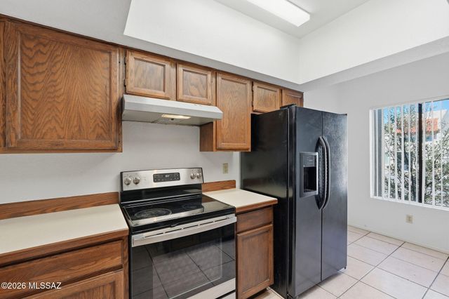 2522 N Ironwood Ridge Drive, Tucson, AZ 85745