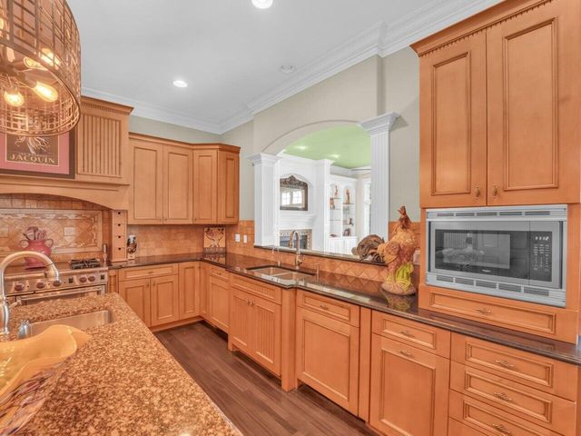 106 Michigan COURT, Racine, WI 53402