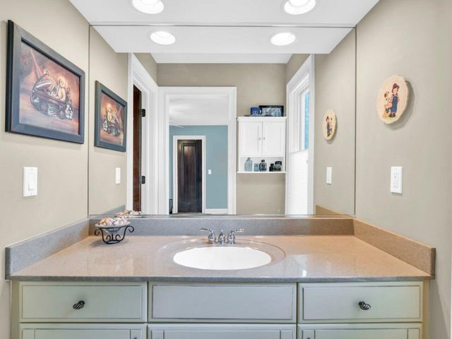 106 Michigan COURT, Racine, WI 53402