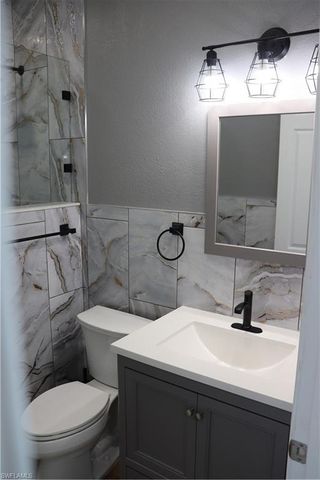 1857 NW 36th PL, Cape Coral, FL 33993